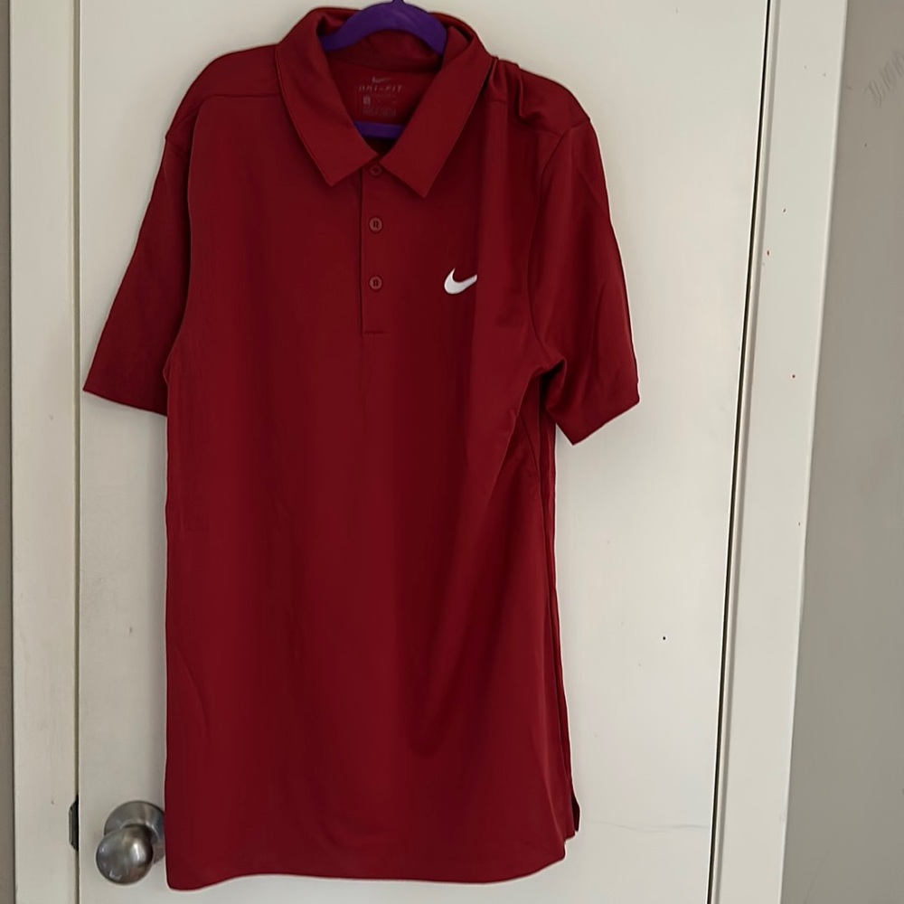 Men’s golf shirt